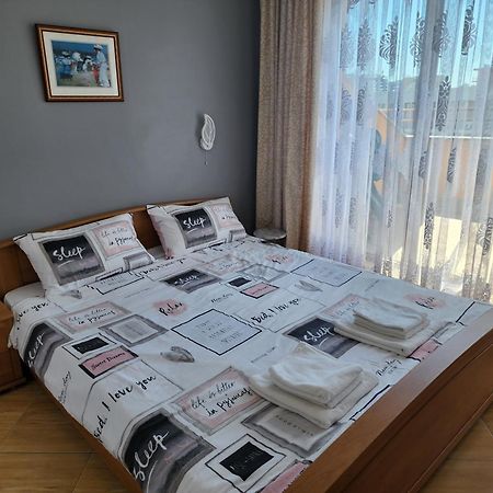 Golden Dreams Apartment 써니비치 외부 사진
