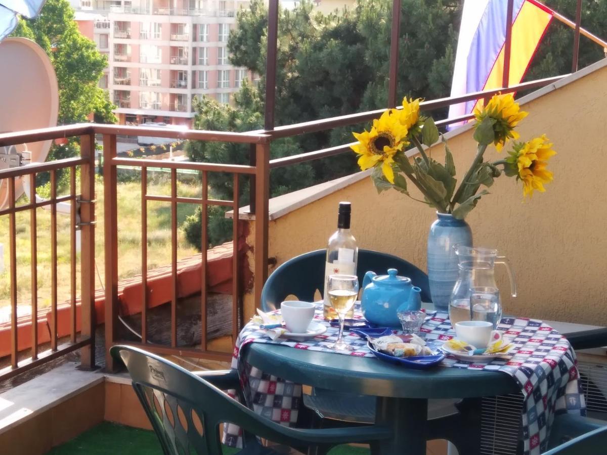 Golden Dreams Apartment 써니비치 외부 사진