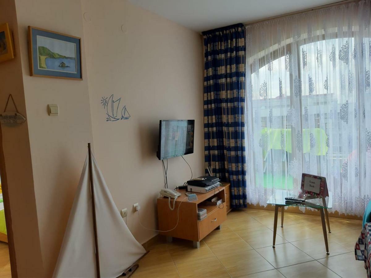 Golden Dreams Apartment 써니비치 외부 사진